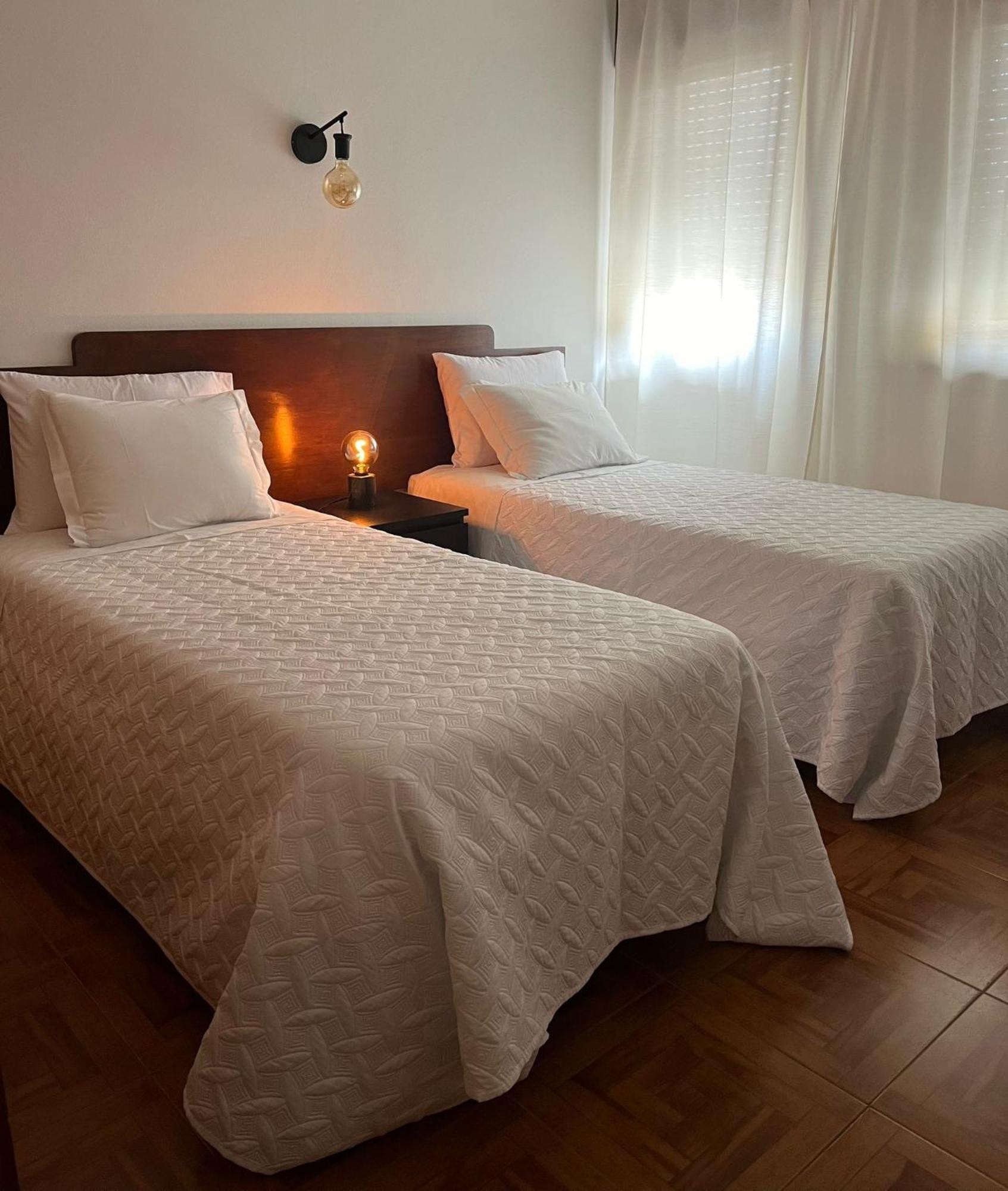 Romeu Bed & Breakfast Quarteira Exterior foto