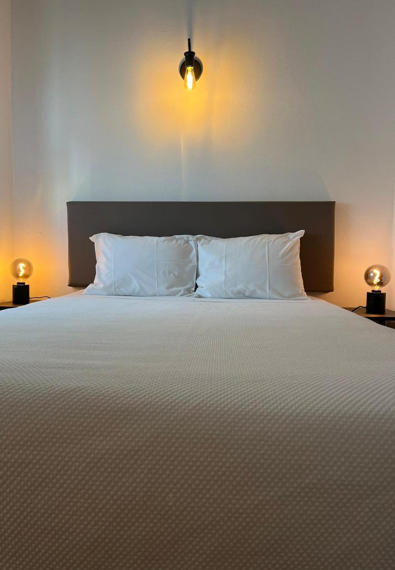 Romeu Bed & Breakfast Quarteira Exterior foto