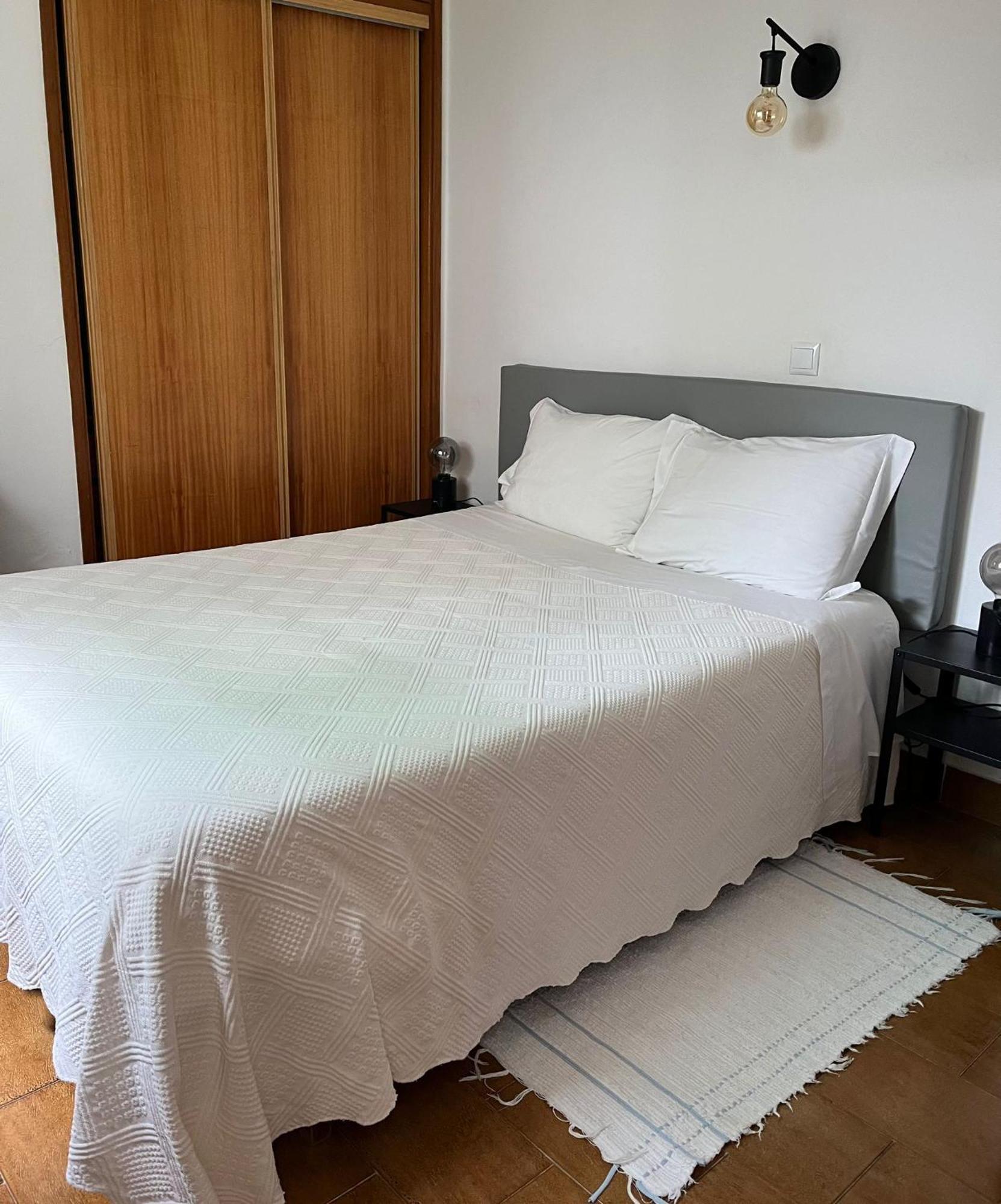 Romeu Bed & Breakfast Quarteira Exterior foto