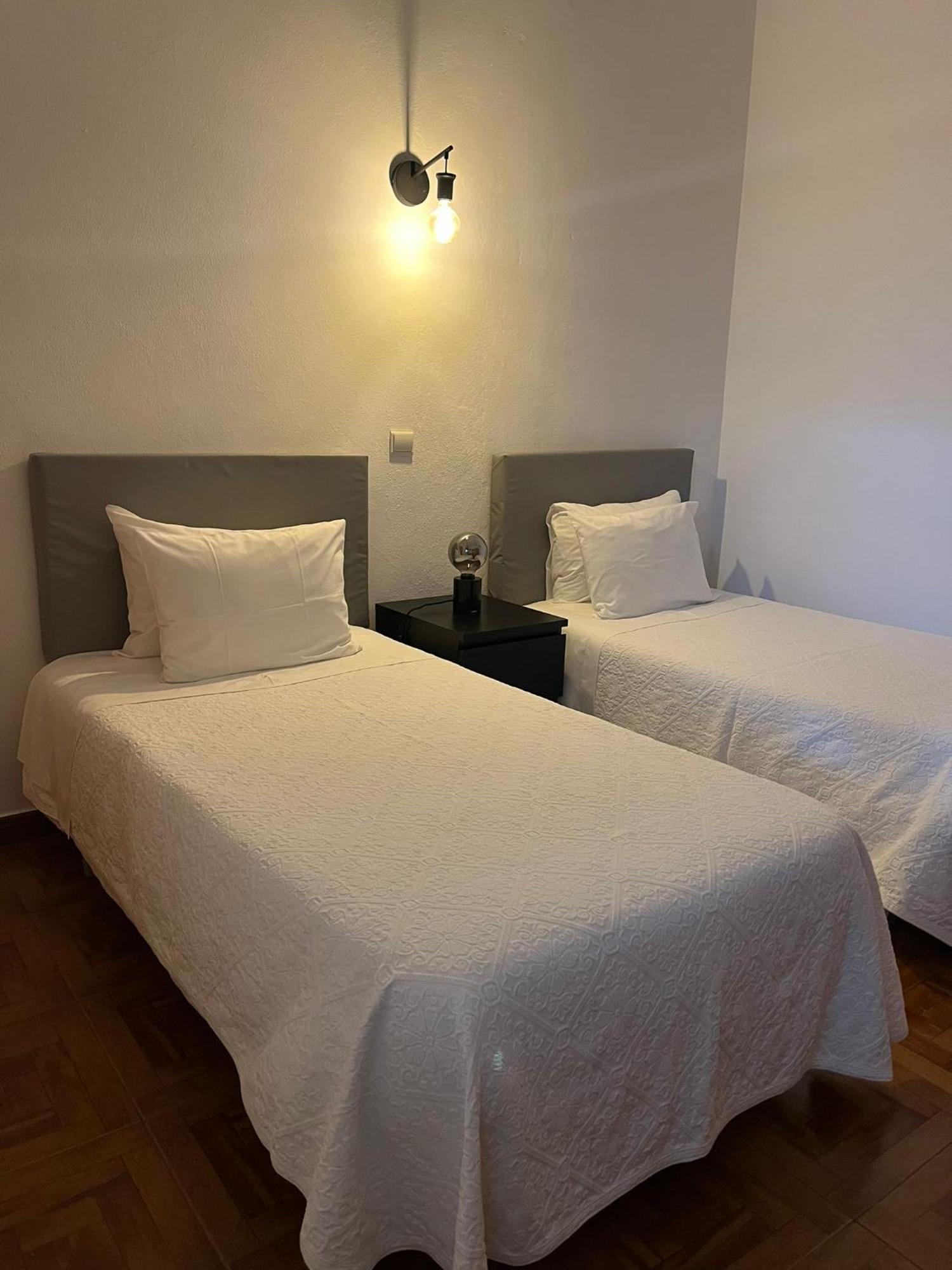 Romeu Bed & Breakfast Quarteira Exterior foto